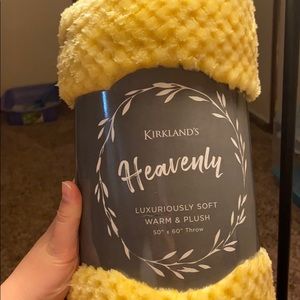 Kirkland’s blanket